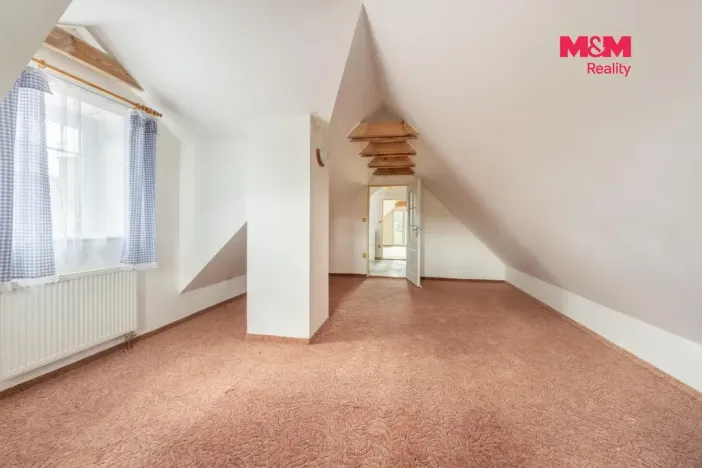 Prodej rodinného domu, Krakovec, 200 m2
