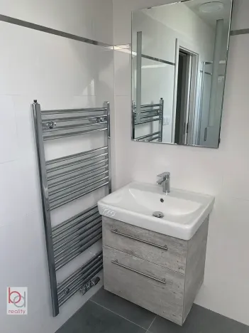 Pronájem bytu 2+kk, České Budějovice, Rudolfovská tř., 62 m2