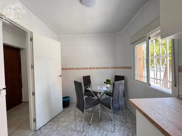 Prodej bytu, Torrevieja, Alicante, Španělsko, 65 m2