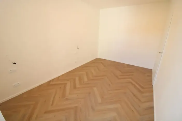 Pronájem bytu 2+kk, Praha - Žižkov, Jeseniova, 51 m2