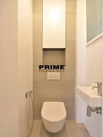 Pronájem bytu 2+kk, Praha - Vinohrady, náměstí Jiřího z Poděbrad, 56 m2