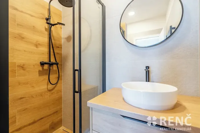 Pronájem bytu 2+kk, Brno, Výpadní, 52 m2