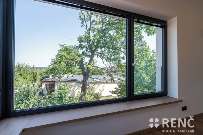Pronájem bytu 2+kk, Brno, Výpadní, 52 m2