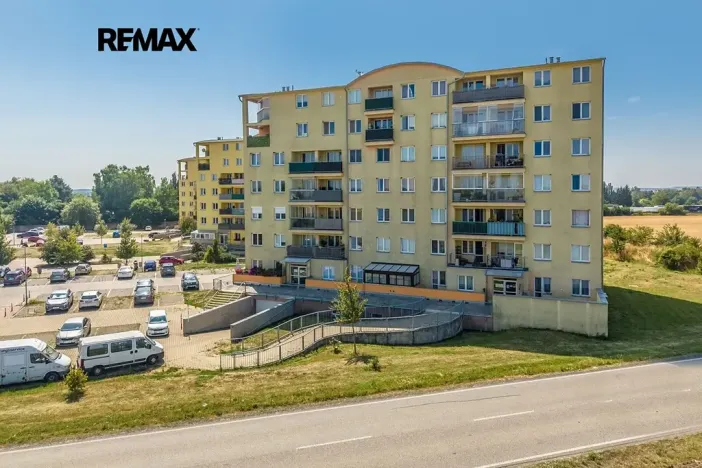 Pronájem bytu 1+kk, Klecany, V Honech, 30 m2