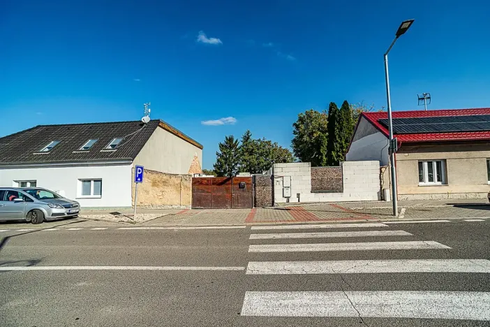 Prodej rodinného domu, Mochov, 324 m2