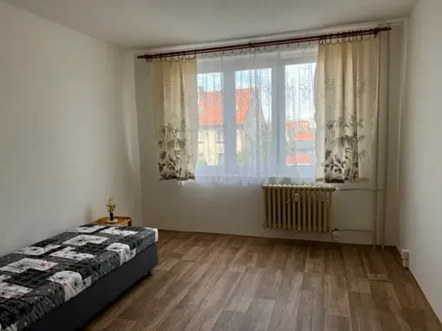 Pronájem bytu 2+1, Nové Strašecí, 62 m2