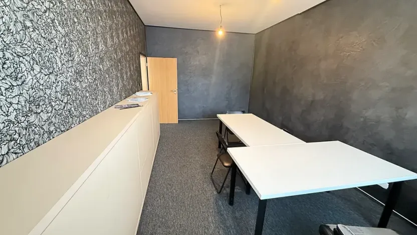 Pronájem kanceláře, Plzeň, Jateční, 230 m2