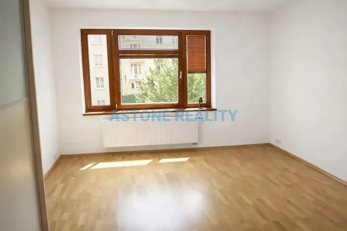 Pronájem bytu 3+kk, Praha - Podolí, Nedvědovo náměstí, 96 m2