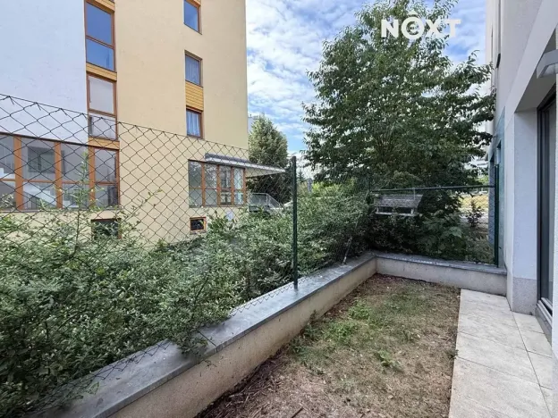 Pronájem bytu 1+kk, Praha - Hlubočepy, Devonská, 39 m2