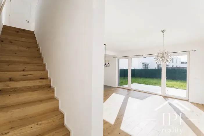 Prodej rodinného domu, Praha - Čakovice, Schollova, 124 m2