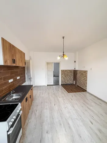 Pronájem bytu 2+kk, Pečky, J. A. Komenského, 59 m2