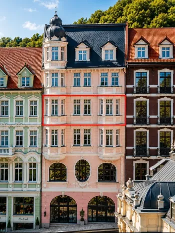 Prodej bytu 2+1, Karlovy Vary, Divadelní náměstí, 90 m2