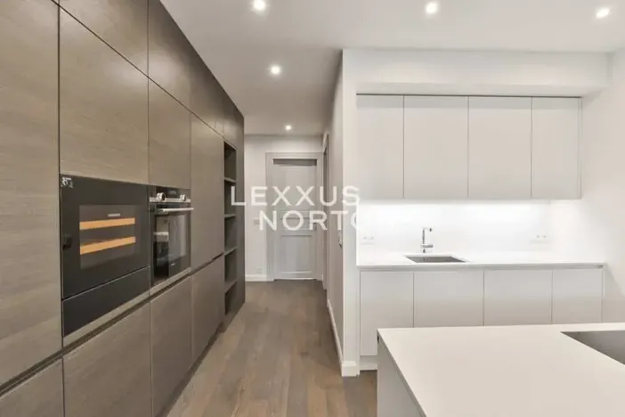 Pronájem bytu 3+kk, Praha - Vinohrady, Laubova, 95 m2