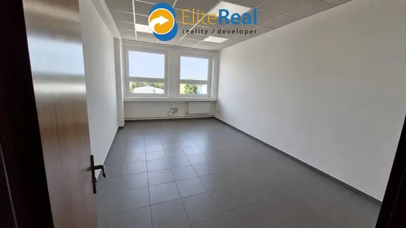 Pronájem kanceláře, Velká Bystřice, ČSA, 23 m2