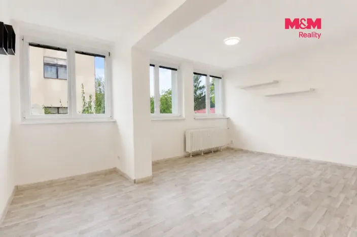 Pronájem bytu 1+kk, Mladá Boleslav - Mladá Boleslav II, tř. Václava Klementa, 33 m2