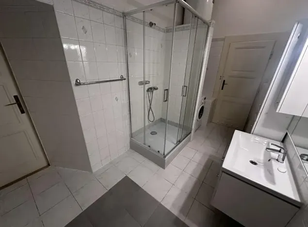 Pronájem bytu 2+1, Praha - Bubeneč, Čs. armády, 88 m2