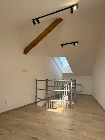 Pronájem bytu 2+kk, Liberec, Pražská, 79 m2