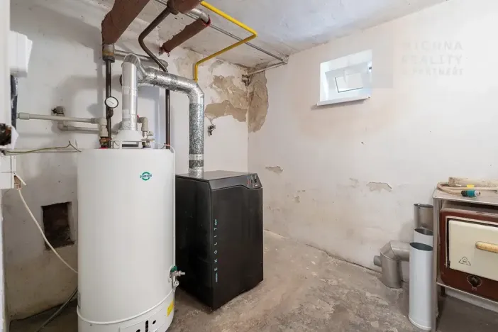 Prodej rodinného domu, Březí, Mládežnická, 230 m2