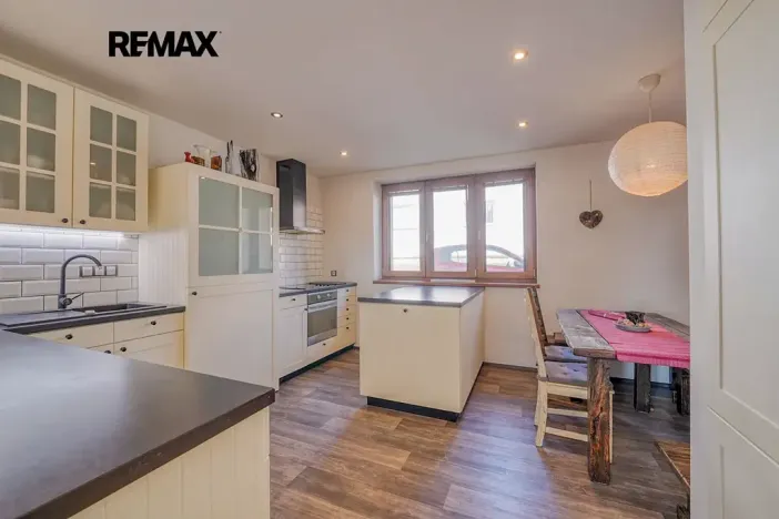 Prodej rodinného domu, Zbůch, Luční, 230 m2