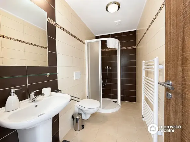 Prodej ubytování, Jevišovka, 241 m2
