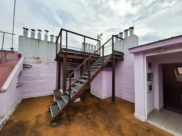 Pronájem obchodního prostoru, Praha - Vysočany, Novovysočanská, 160 m2