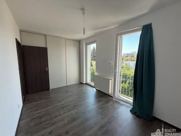 Pronájem bytu 3+kk, Praha - Miškovice, Vrátenská, 87 m2