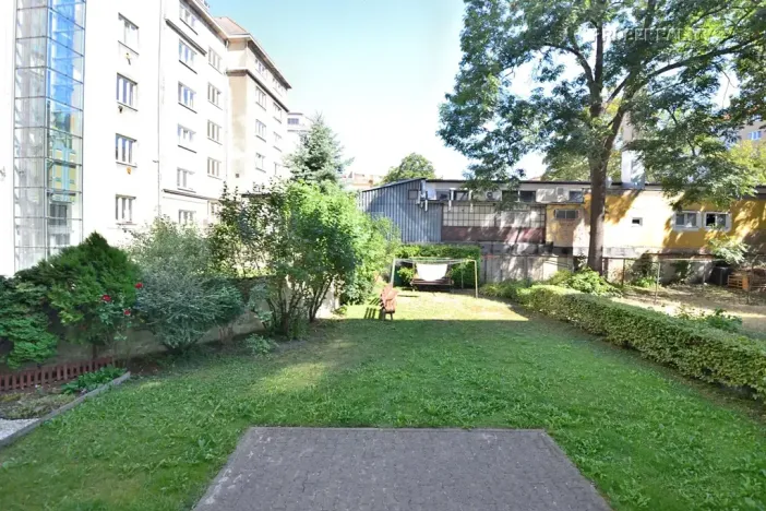 Prodej bytu 2+kk, Praha - Vršovice, Přípotoční, 80 m2