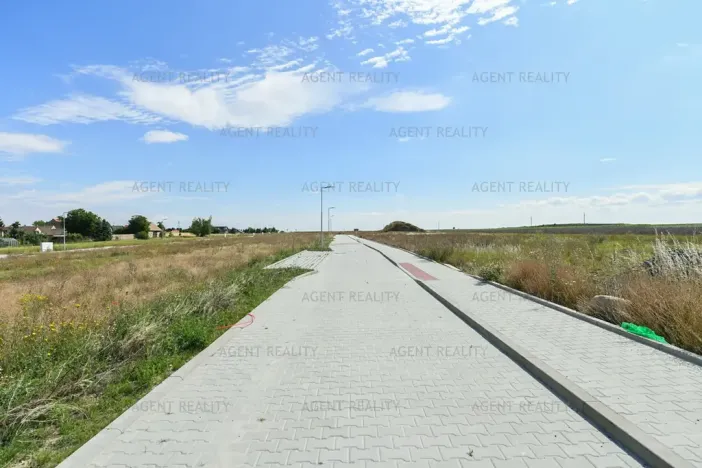 Prodej pozemku pro bydlení, Slaný, 879 m2