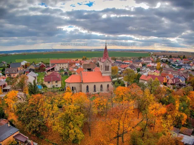 Prodej pozemku pro bydlení, Slaný, 879 m2