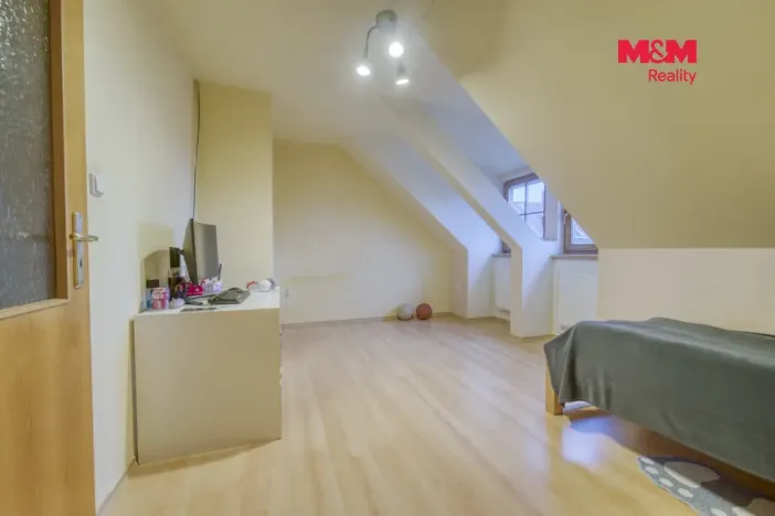 Pronájem bytu 4+kk, Bor, náměstí Republiky, 122 m2