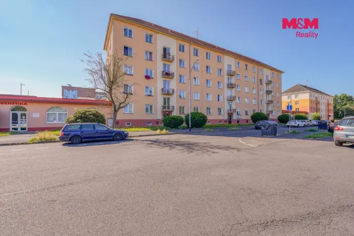 Prodej bytu 2+1, Sokolov, Heyrovského, 53 m2