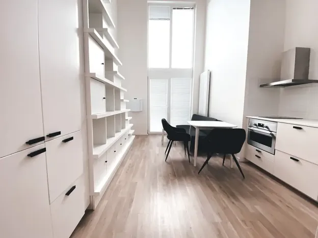 Pronájem bytu 2+kk, Praha - Libeň, Novovysočanská, 40 m2