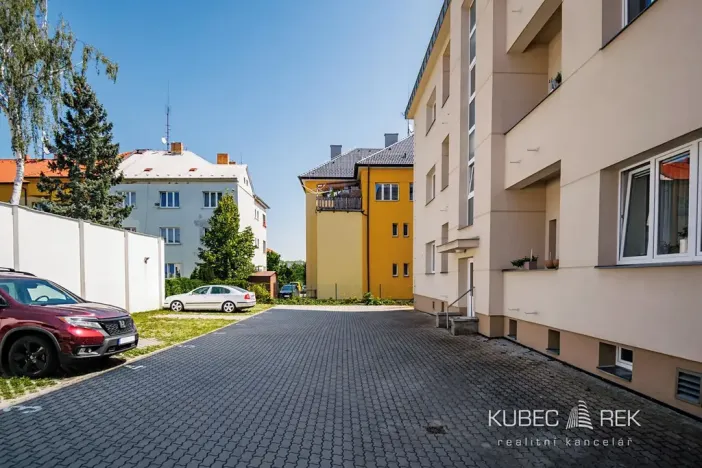 Pronájem bytu 2+kk, Tábor, Politických vězňů, 47 m2
