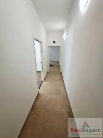 Pronájem kanceláře, Praha - Vinohrady, Máchova, 70 m2
