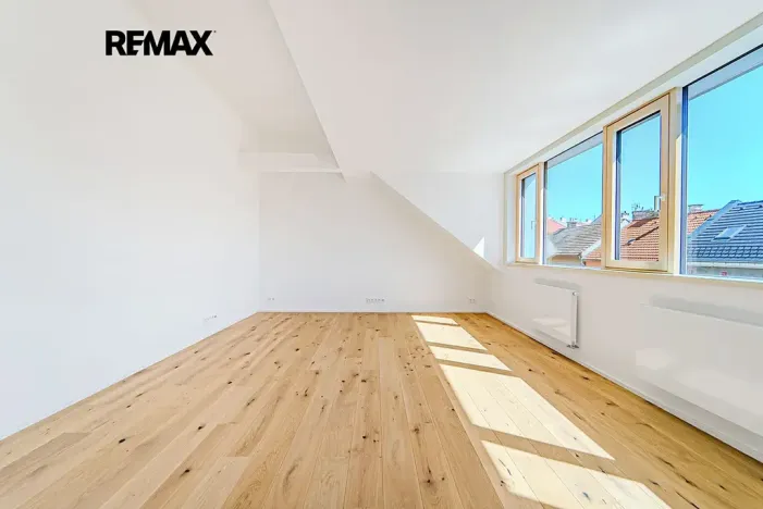 Prodej bytu 3+kk, Slaný, Navrátilova, 77 m2