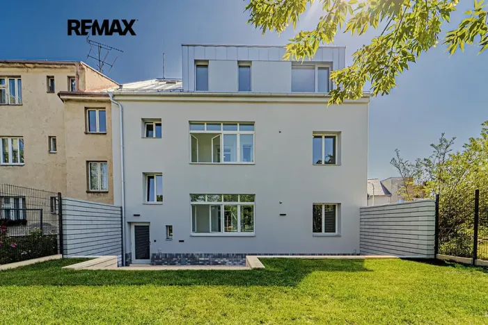 Prodej bytu 3+1, Slaný, Navrátilova, 84 m2