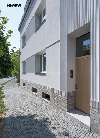 Prodej bytu 3+1, Slaný, Navrátilova, 84 m2