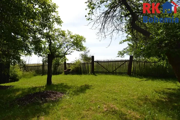 Prodej chalupy, Cholenice, 120 m2