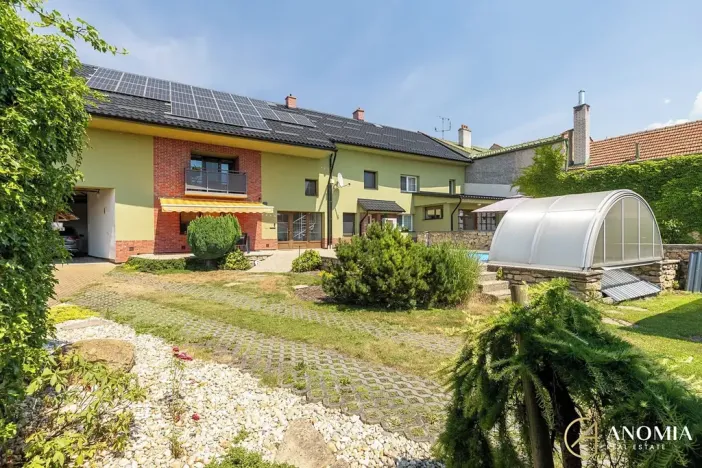 Prodej rodinného domu, Tučín, 332 m2