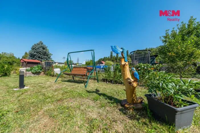 Prodej zahrady, Kadaň, 304 m2