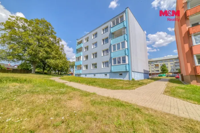 Prodej bytu 2+1, Toužim, Na Zámecké, 63 m2