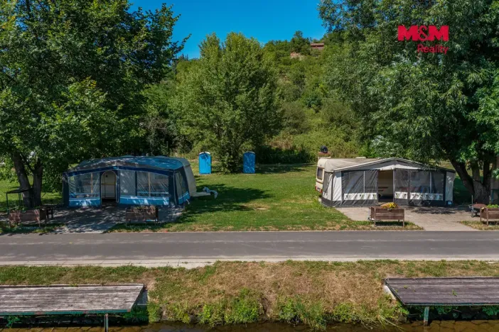 Prodej zahrady, Křešice, 449 m2