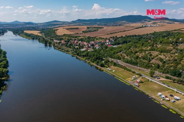 Prodej zahrady, Křešice, 612 m2