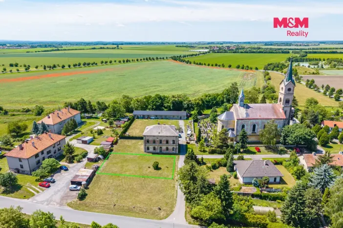 Prodej pozemku pro bydlení, Dvory - Veleliby, 618 m2
