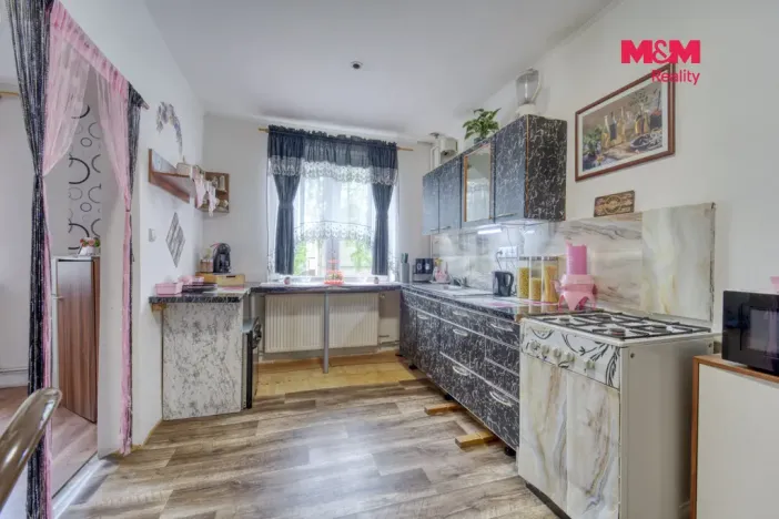 Prodej bytu 2+1, Teplá, Klášterní, 88 m2