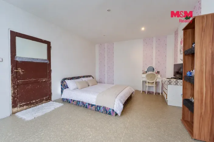 Prodej bytu 2+1, Teplá, Klášterní, 88 m2