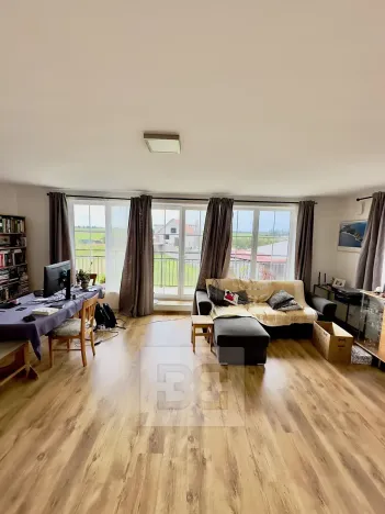Pronájem bytu 4+kk, Dolní Břežany, K Břežanům, 124 m2