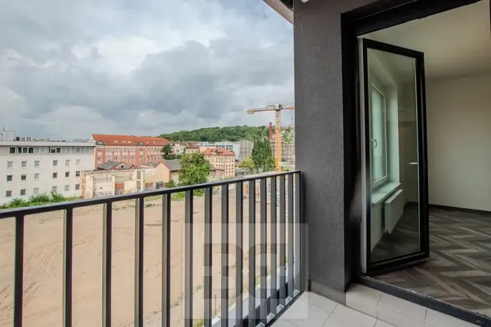 Pronájem bytu 2+kk, Praha - Vysočany, Střídavá, 56 m2
