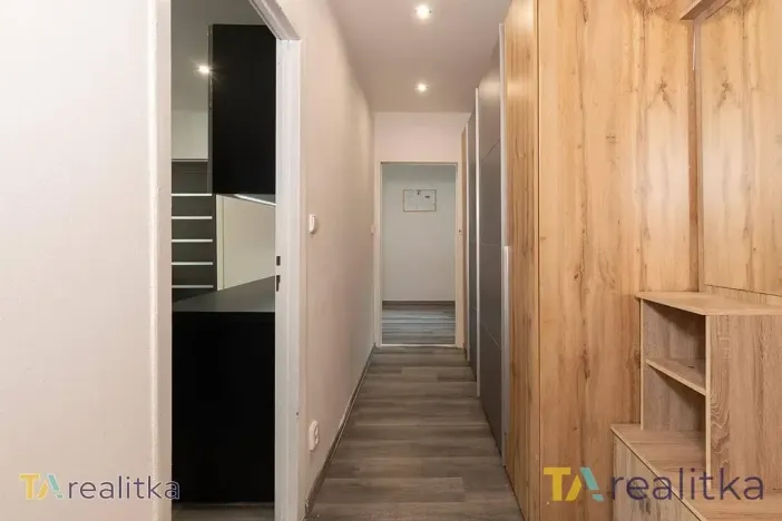 Prodej bytu 3+1, Orlová, Adamusova, 65 m2