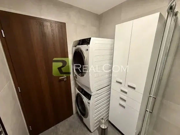 Pronájem bytu 2+kk, Praha - Lhotka, U Nového dvora, 56 m2